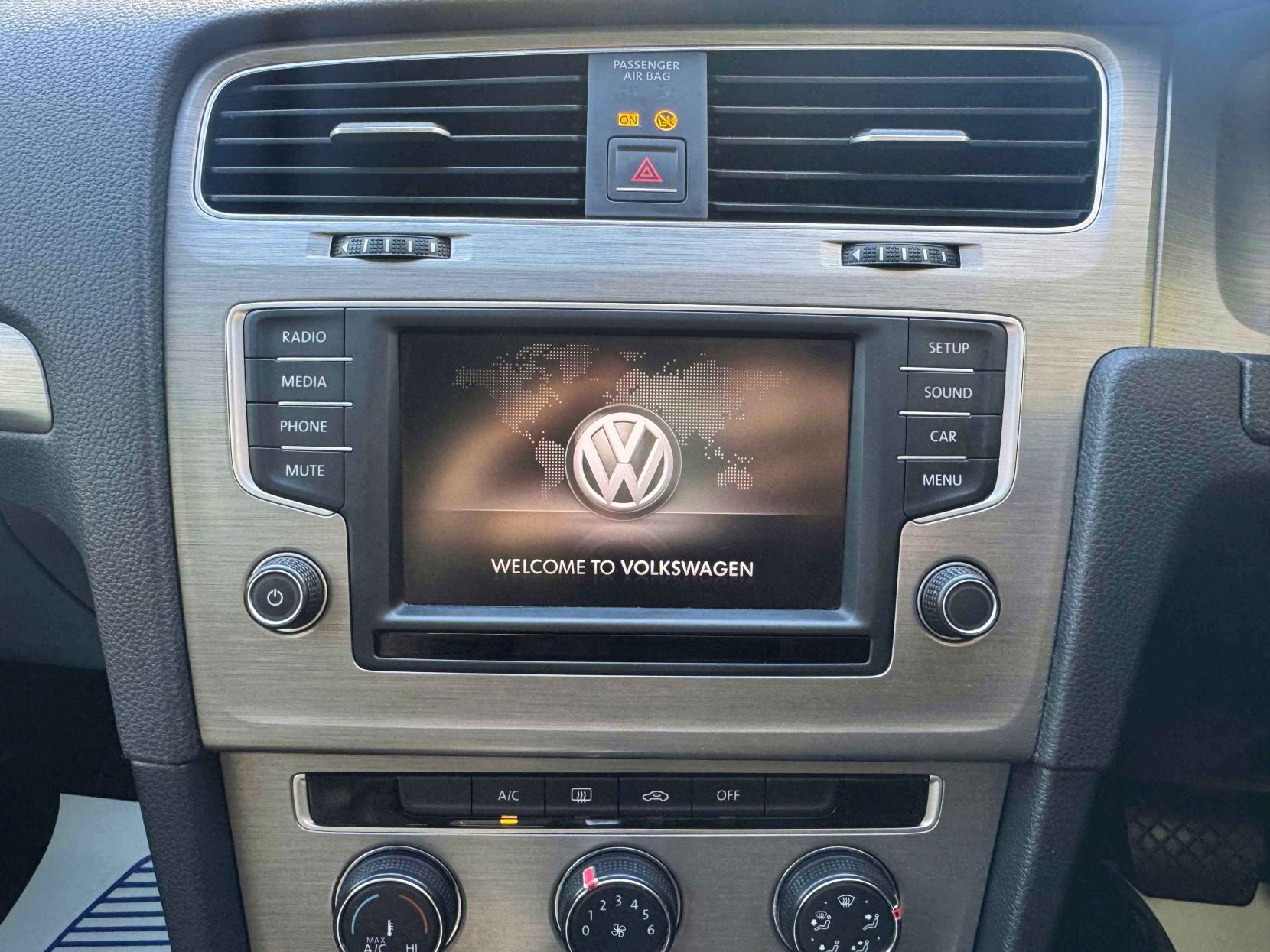 Volkswagen Golf 1.4 TSI BlueMotion Tech Match Hatchback 5dr Petrol DSG Euro 6 (s/s) (125 ps)