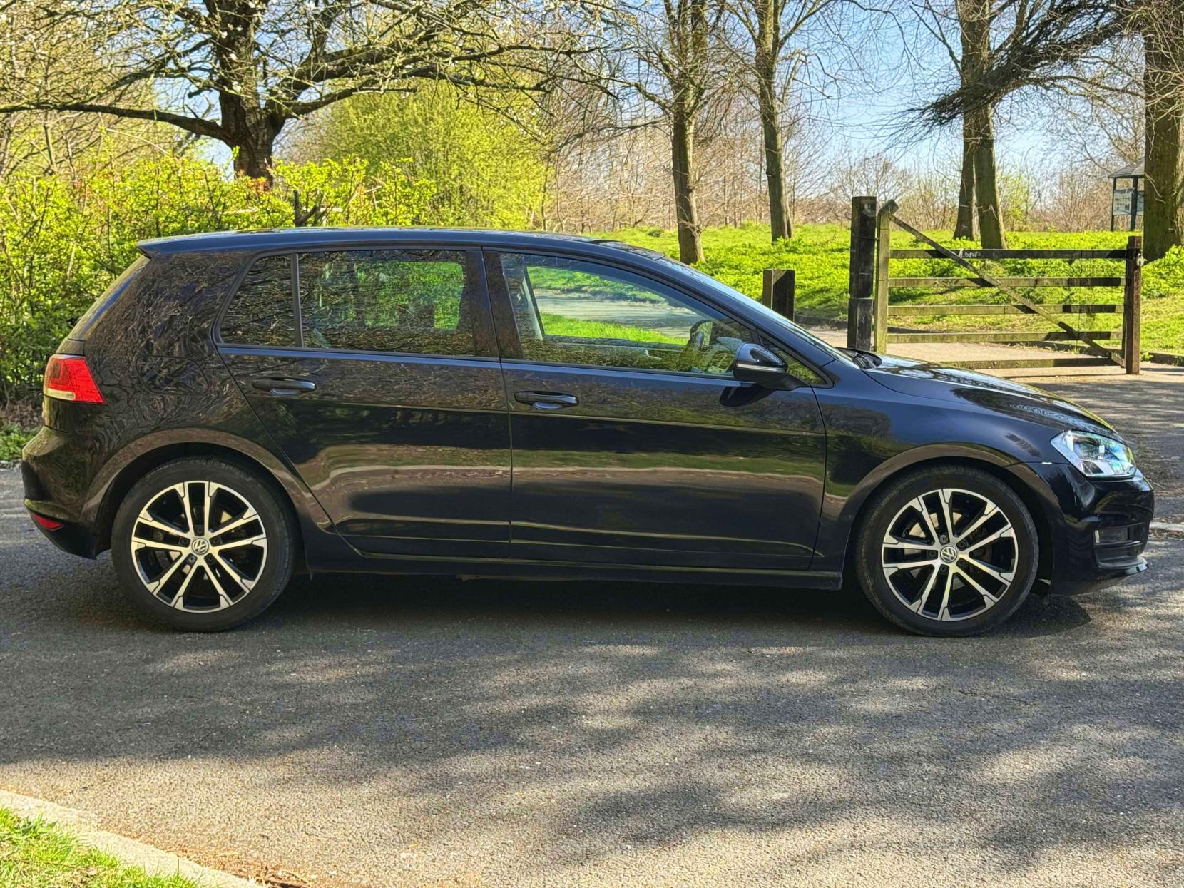 Volkswagen Golf 1.4 TSI BlueMotion Tech Match Hatchback 5dr Petrol DSG Euro 6 (s/s) (125 ps)