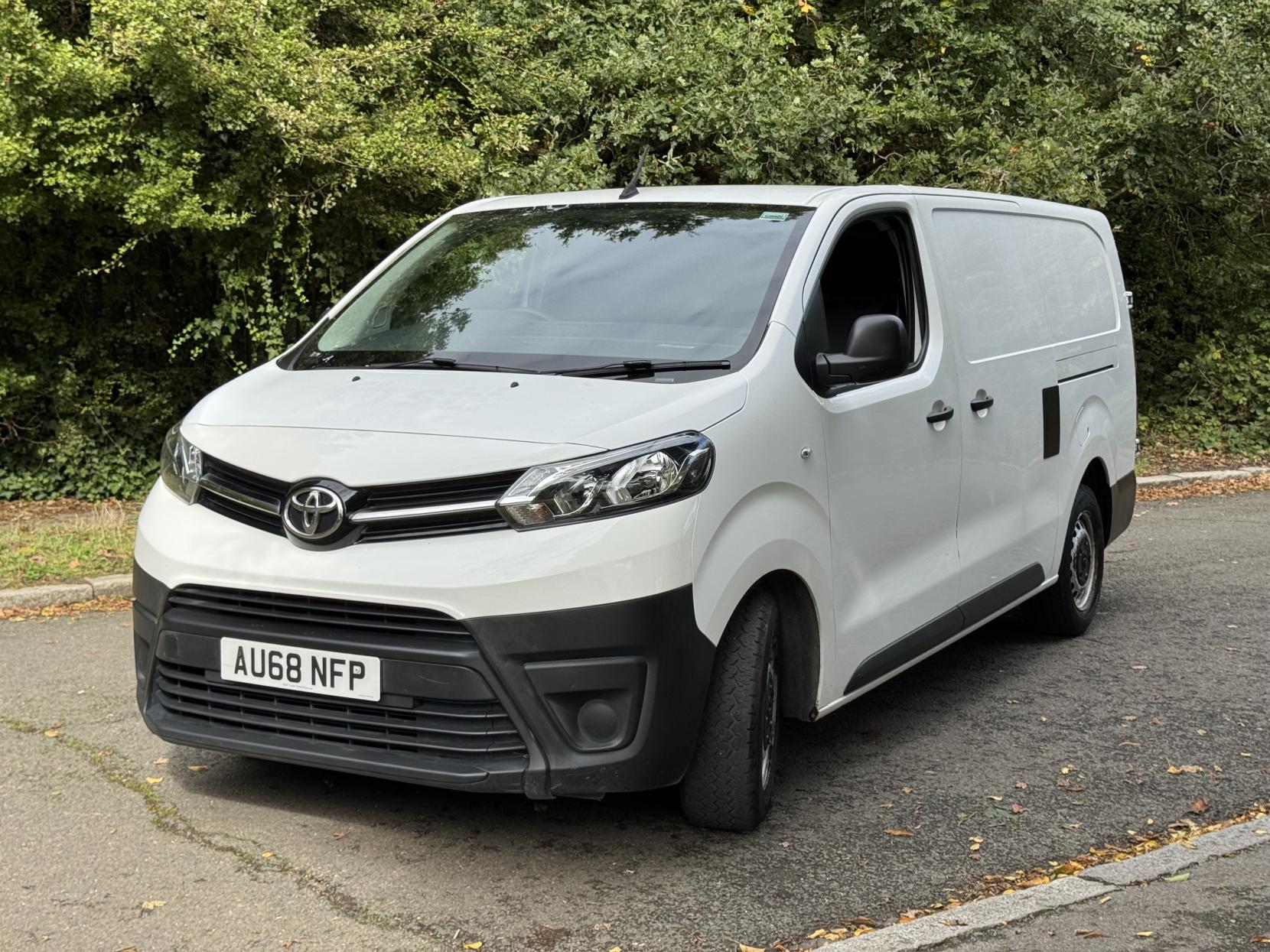 Toyota ProAce 2.0D Long Panel Van 6dr Diesel Manual LWB Euro 6 (s/s) (120 ps)