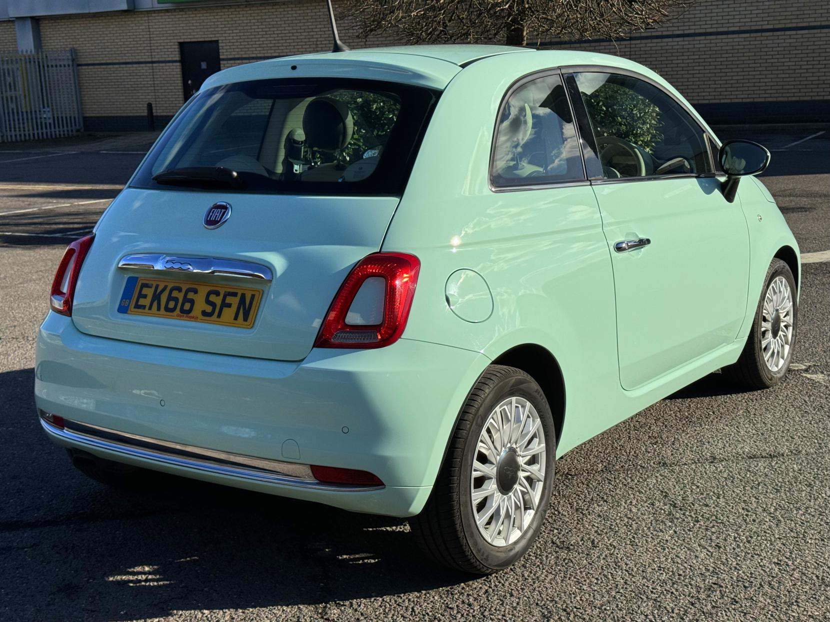 Fiat 500 1.2 Lounge Hatchback 3dr Petrol Manual Euro 6 (s/s) (69 bhp)