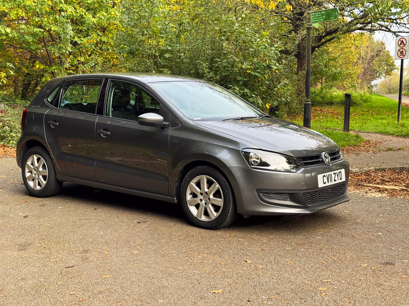 Volkswagen Polo 1.4 SE Hatchback 5dr Petrol DSG Euro 5 (85 ps)